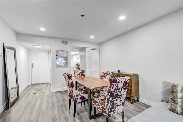 6545 Reseda Boulevard 6, Reseda, CA 91335