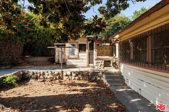 1621 Mohawk Street, Los Angeles, CA 90026