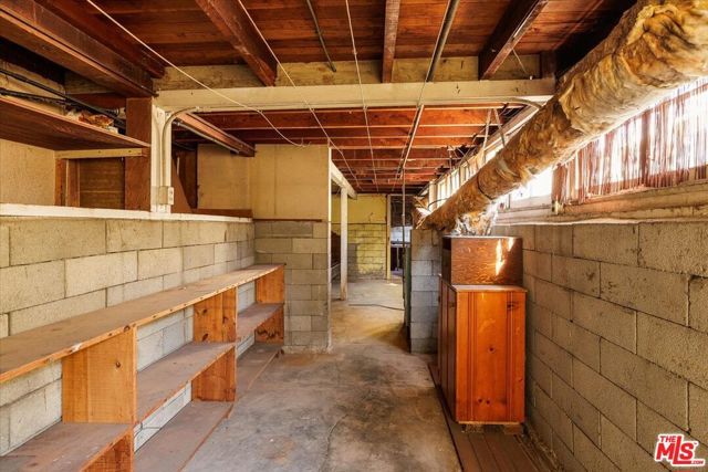 1621 Mohawk Street, Los Angeles, CA 90026