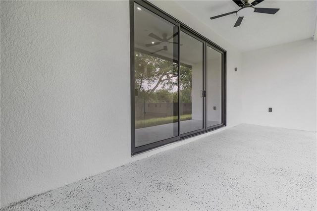 3307 17th ST, Lehigh Acres, FL 33972