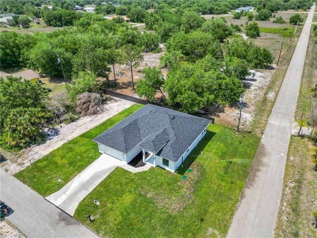 3307 17th ST, Lehigh Acres, FL 33972