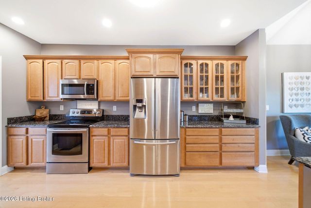 3907 Oakleigh Meadow Pl, Louisville, KY 40245
