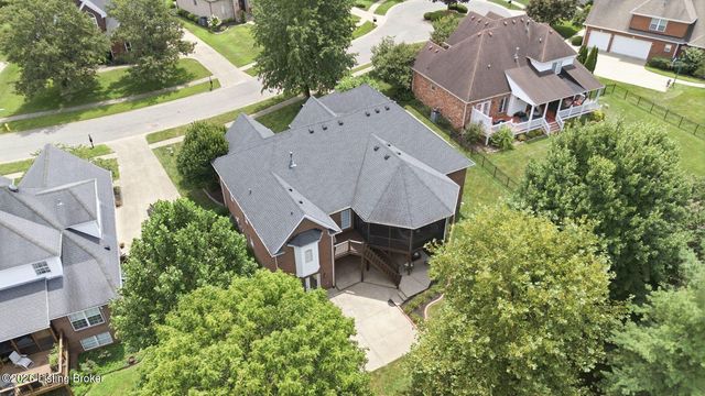 3907 Oakleigh Meadow Pl, Louisville, KY 40245