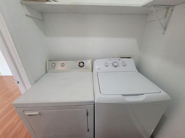 215 Post Office Street 302, Galveston, TX 77550