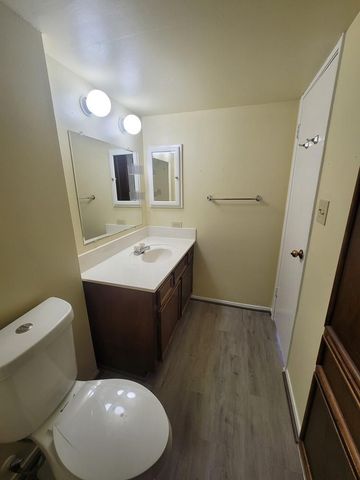215 Post Office Street 302, Galveston, TX 77550