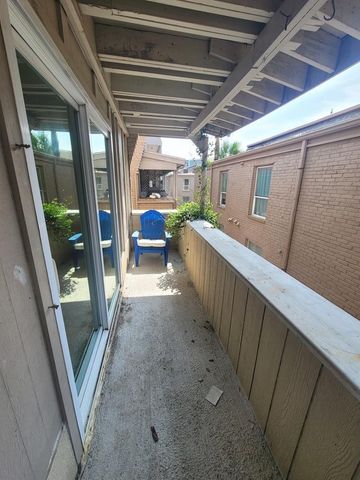 215 Post Office Street 302, Galveston, TX 77550