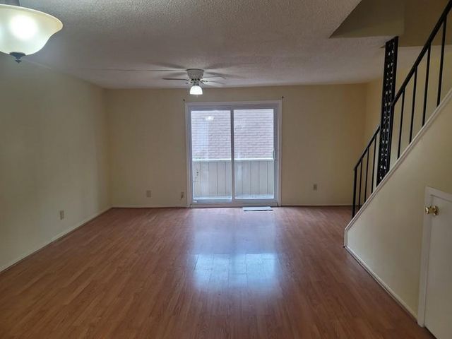 215 Post Office Street 302, Galveston, TX 77550