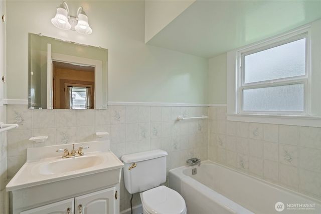 1201 N Tower Avenue, Centralia, WA 98531