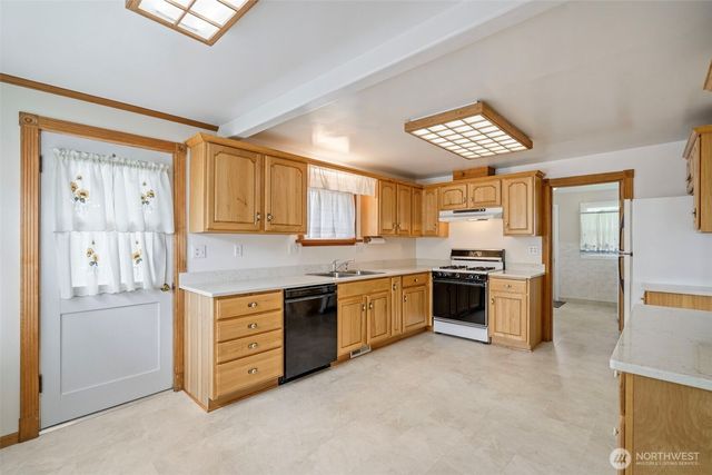 1201 N Tower Avenue, Centralia, WA 98531