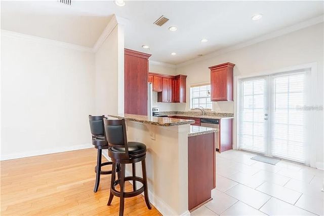 827 GROVE STREET N, St Petersburg, FL 33701