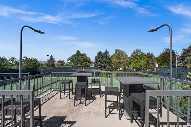 2321 E WRENHAVEN LN, Salt Lake City, UT 84121