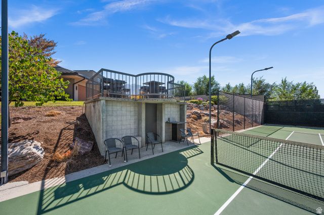 2321 E WRENHAVEN LN, Salt Lake City, UT 84121