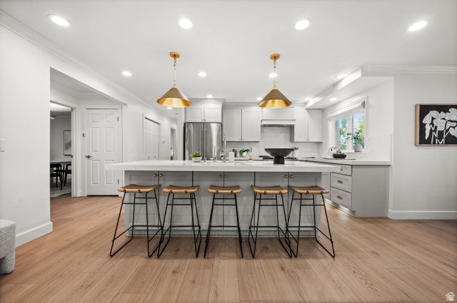 2321 E WRENHAVEN LN, Salt Lake City, UT 84121