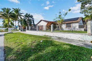 13731 SW 284th St, Homestead, FL 33033