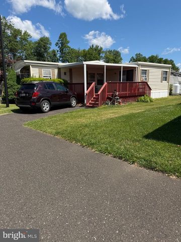 3413 IRIS AVE, Feasterville Trevose, PA 19053