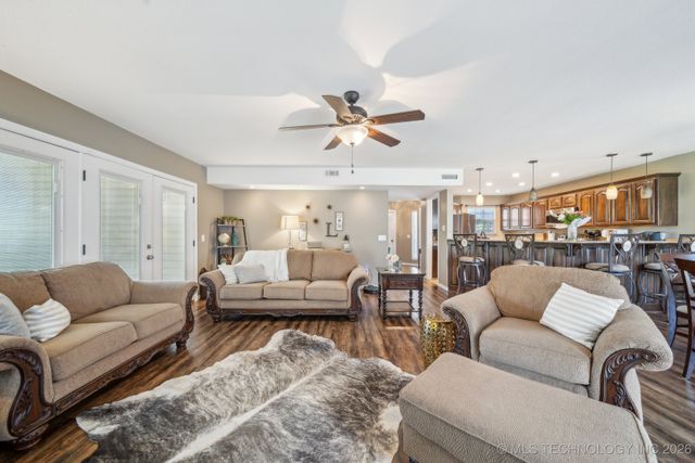 102 Aspen Street, Pryor, OK 74361