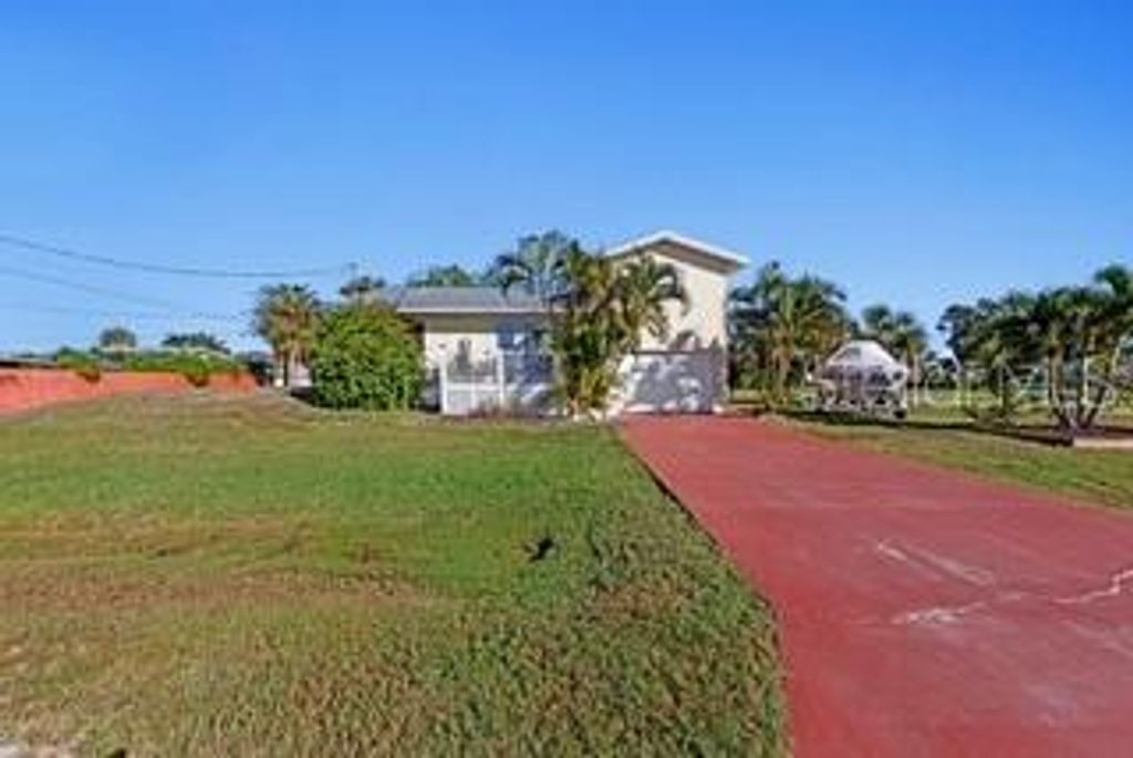 2835 WISTERIA PLACE, Punta Gorda, FL 33950
