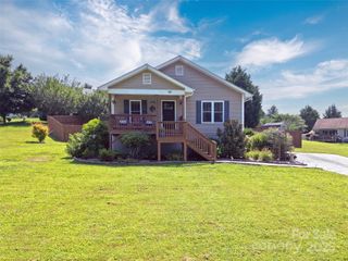 94 May Apple Drive, Hendersonville, NC 28792