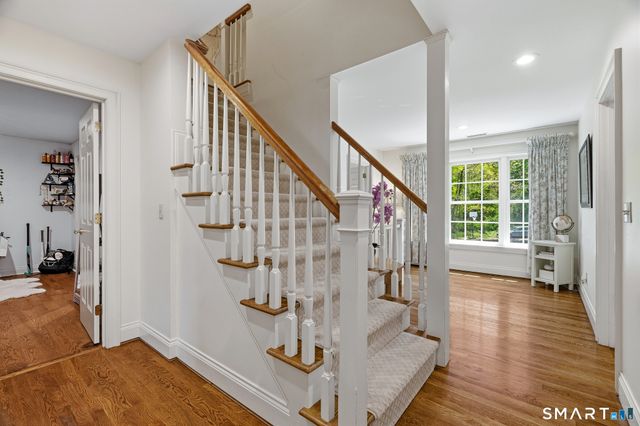 7 Orchard Heights Road, Essex, CT 06426