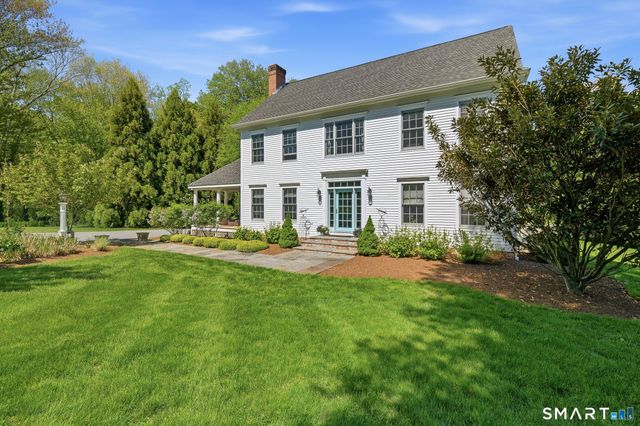 7 Orchard Heights Road, Essex, CT 06426