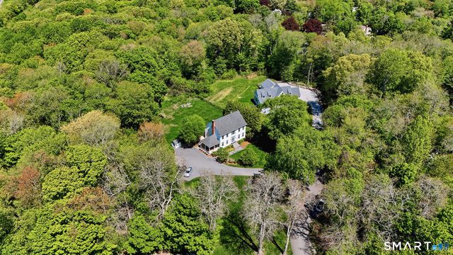7 Orchard Heights Road, Essex, CT 06426