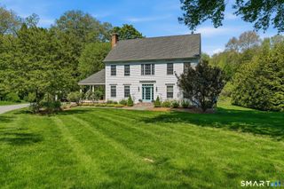 7 Orchard Heights Road, Essex, CT 06426