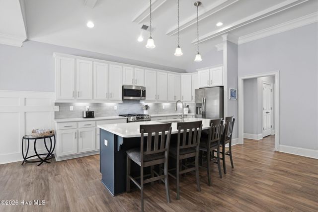 6476 Bryson Drive SW, Ocean Isle Beach, NC 28469