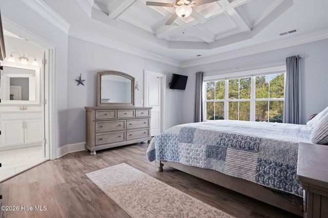 6476 Bryson Drive SW, Ocean Isle Beach, NC 28469