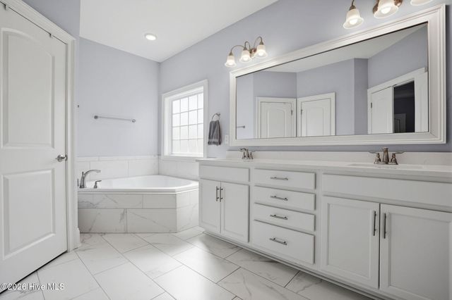 6476 Bryson Drive SW, Ocean Isle Beach, NC 28469