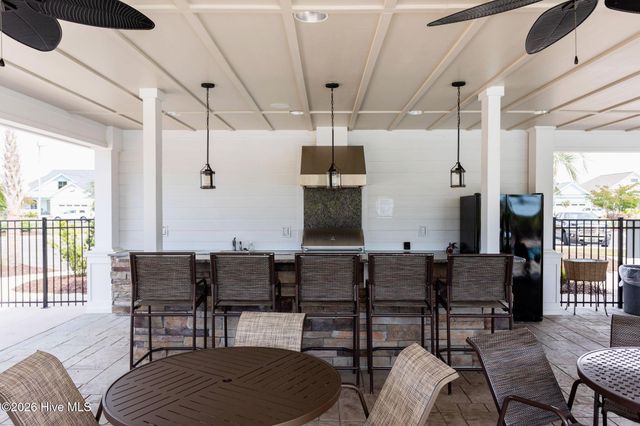 6476 Bryson Drive SW, Ocean Isle Beach, NC 28469