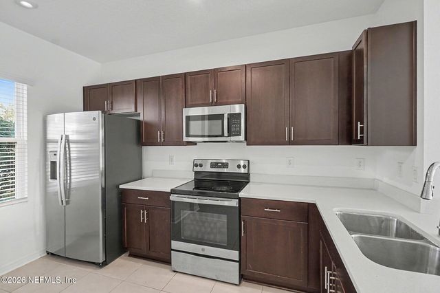 268 ANNIES Place, Jacksonville, FL 32218