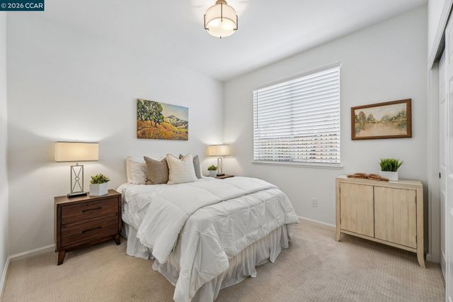 4926 Redwood Ave, Dublin, CA 94568