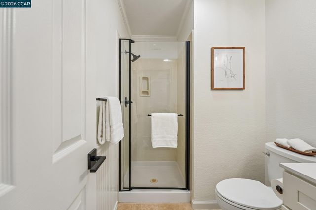 4926 Redwood Ave, Dublin, CA 94568