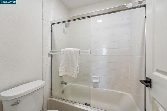 4926 Redwood Ave, Dublin, CA 94568