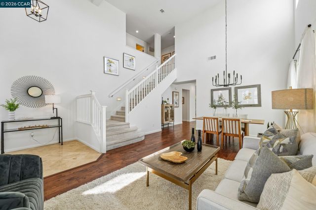 4926 Redwood Ave, Dublin, CA 94568