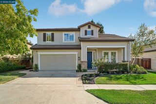 4926 Redwood Ave, Dublin, CA 94568