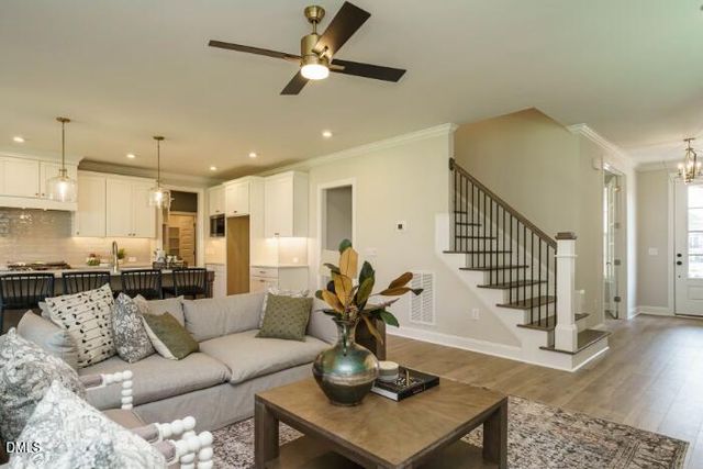 737 W Holly Springs Road, Holly Springs, NC 27540