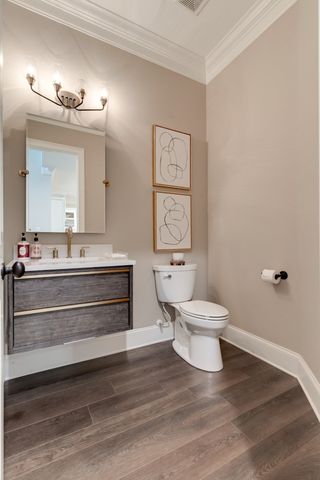 1660 Noah Ln, Gallatin, TN 37066