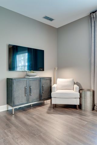 1660 Noah Ln, Gallatin, TN 37066