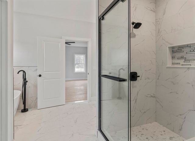 10 April Way, Millis, MA 02054