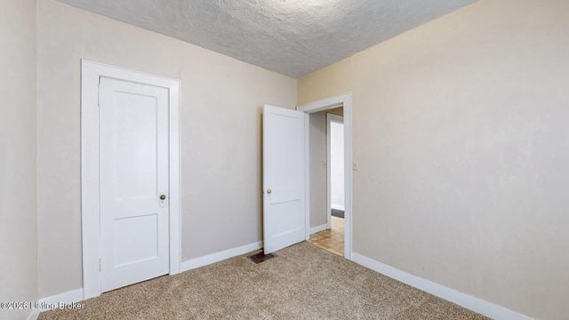 2101 Saint Xavier St, Louisville, KY 40212