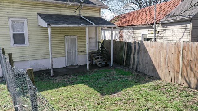 2101 Saint Xavier St, Louisville, KY 40212