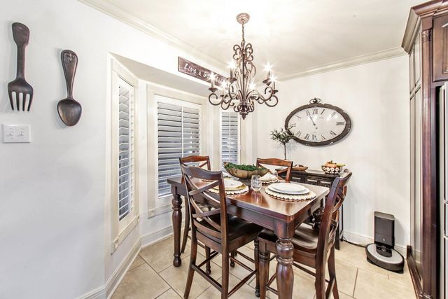 1500 Coral Dr, Houma, LA 70360