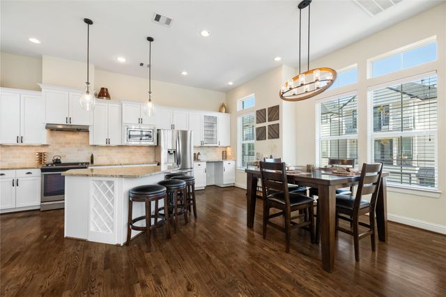 4003 Beacon Fisher Drive, Houston, TX 77018