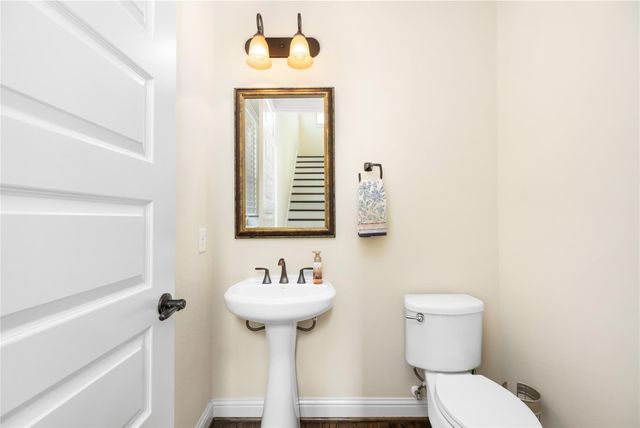 4003 Beacon Fisher Drive, Houston, TX 77018