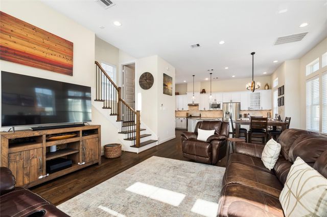 4003 Beacon Fisher Drive, Houston, TX 77018