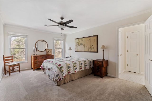 2973 OAKLEIGH LN, Germantown, TN 38138