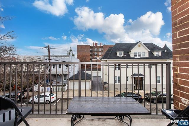 7117 Park Avenue C7, North Bergen, NJ 07047