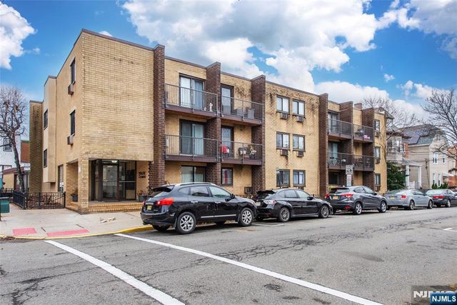 7117 Park Avenue C7, North Bergen, NJ 07047