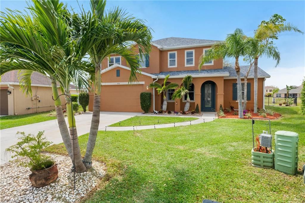 8130 Blue Daze CT, LEHIGH ACRES, FL 33972 — exterior